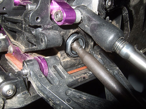 HPI Savage 5T Super Flux- Test fitting the CEN GST/nemesis CVD with the BP Diff mod