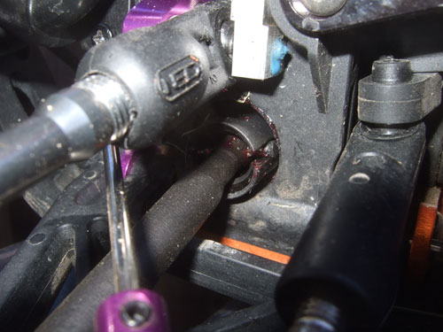 HPI Savage 5T - CEN CVD