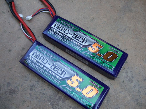 Savage 5T Flux - Turnigy nano-tech 5000mah 3S 65~130C Lipo Pack