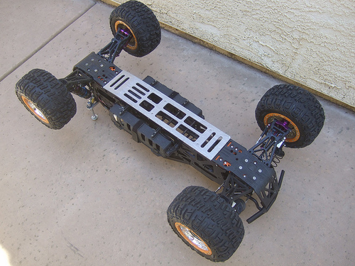 HPI Savage 5T Flux - Skid Plate Update