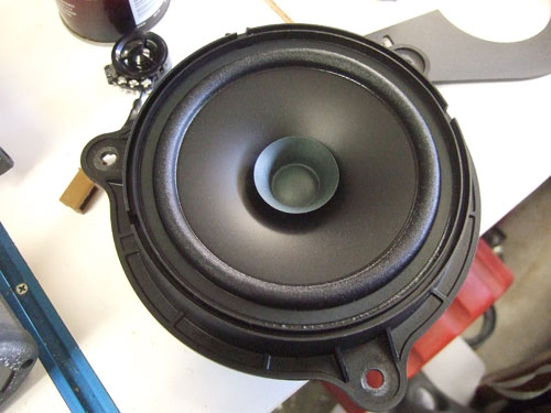 Nissan Titan Stereo Upgrade - stock 6.5 woofer